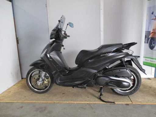 Piaggio Beverly Police 350 - Scooter - ABS/ASR - Moto