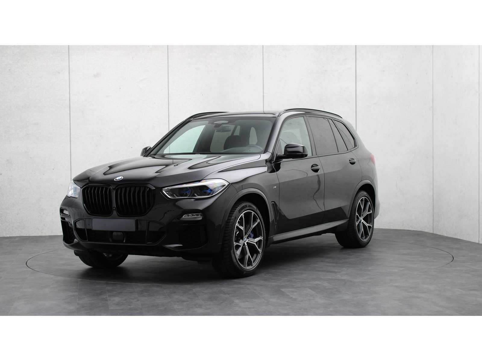 BMW – X5 – M50i High Executive – J-678-ZP – 2020 – Passenger car