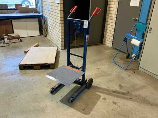 Cornix MMI Lift Truck