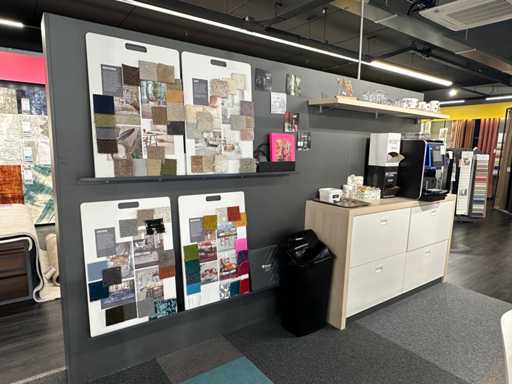 Scheidingswand met dressoir