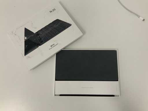 iPad 7/iPad Air 3/iPad Pro 10,5 cala Inteligentna Klawiatura PL