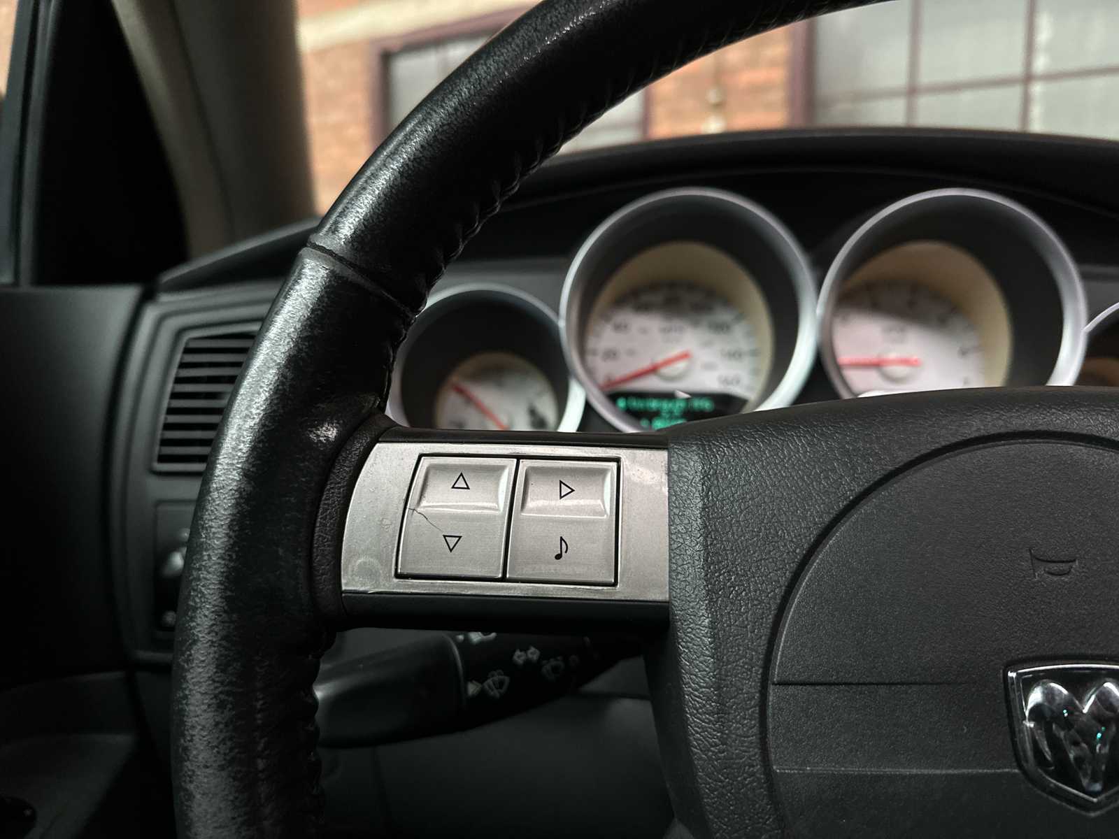 Dodge Magnum RT HEMI 5.7 V8 380pk 2005 - Youngtimer