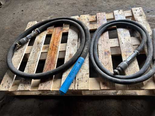   Pneumatic hose set with lance attachments