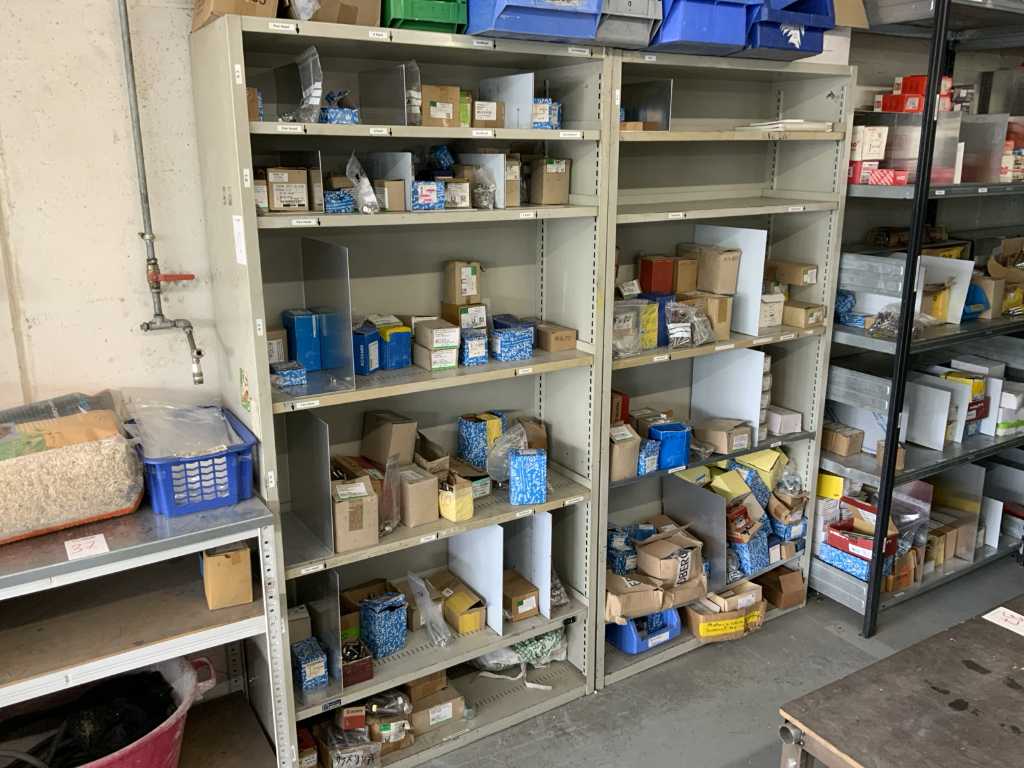 Workshop cabinet with contents (2x)
