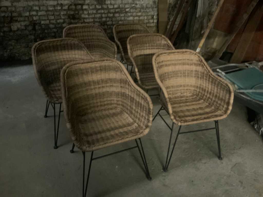 Party chairs