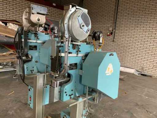 Yoshida Kogyok.k NMSAM-86000 Ponsmachine