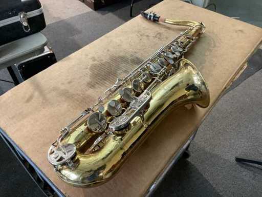 Buescher Aristocrat 200 Saxophon