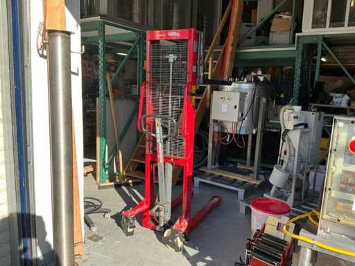 SM1016 Stacker