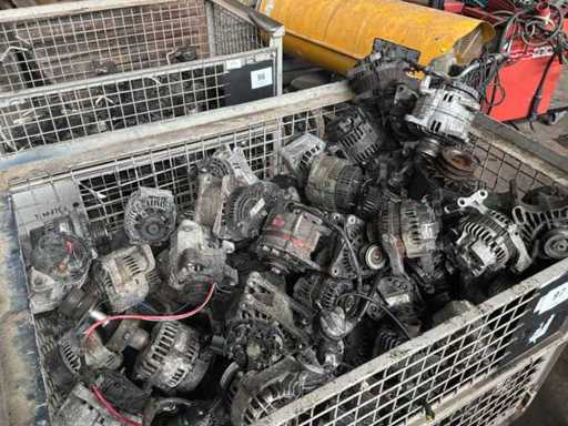 Diverse alternators