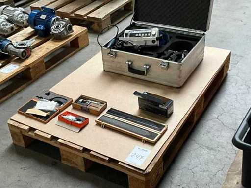 Micro polisher and bracket micrometers