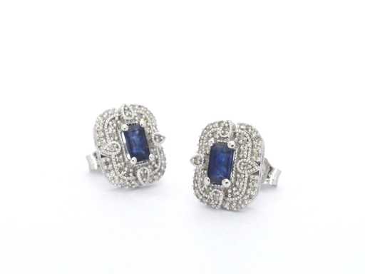 Witgouden design oorbellen met diamanten en saffier