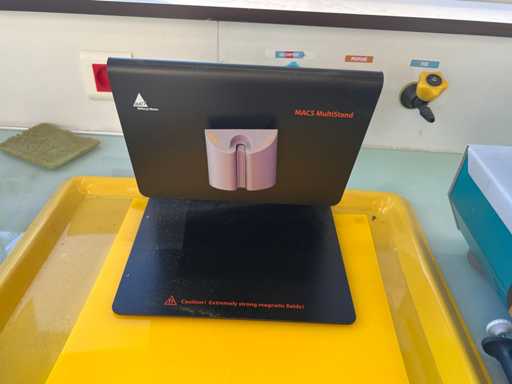 Miltenyi biotec - Macs multistand - Standaard