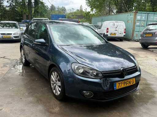 Volkswagen Golf 1.2 TSI Tour II BlueMotion, 77-PFN-3