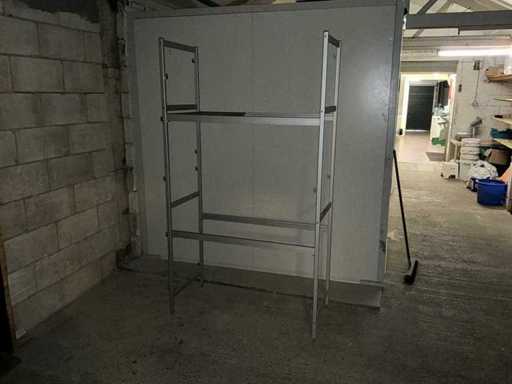 Partij divers magazijnstelling