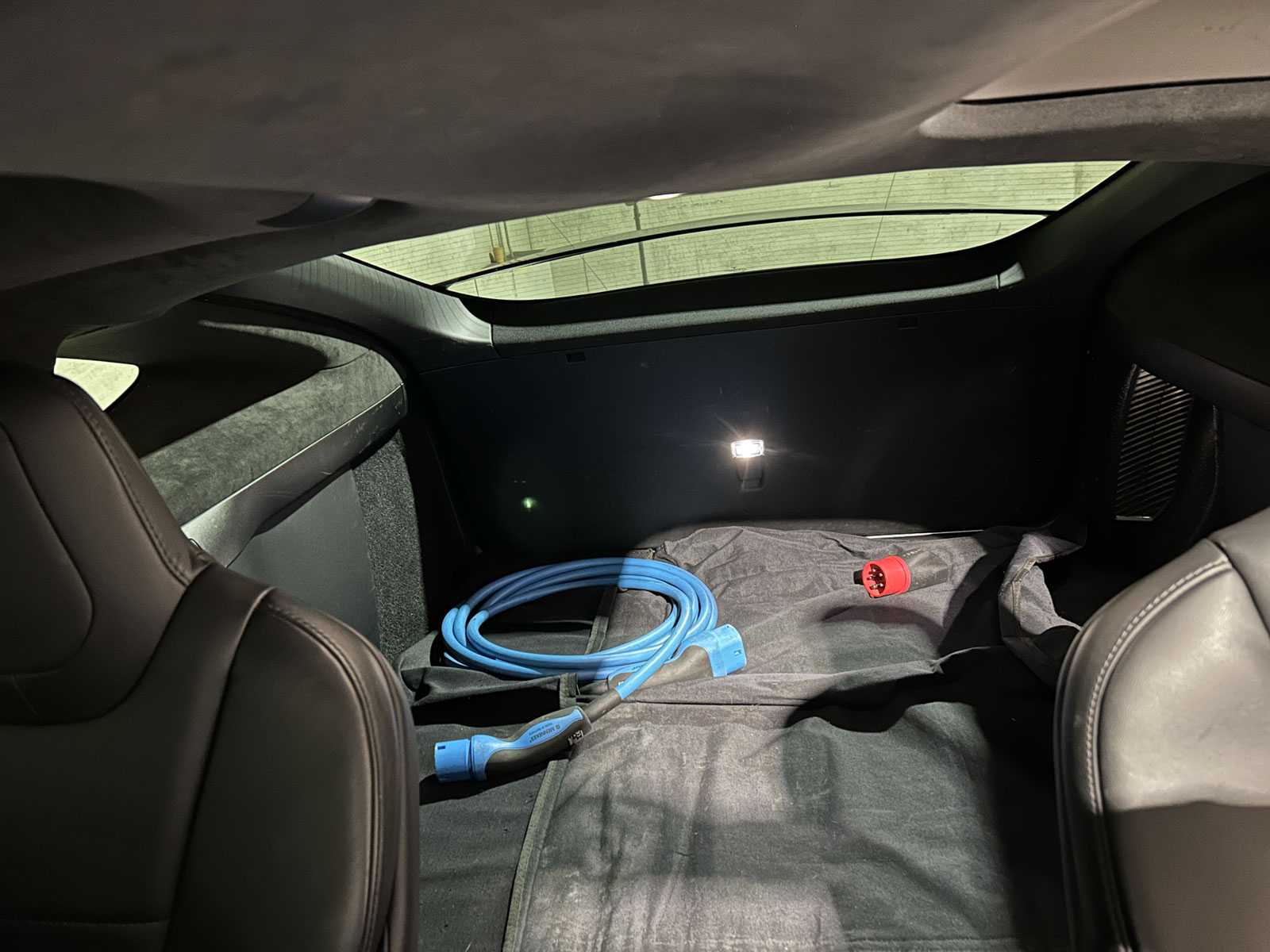 Tesla Model X  90D Base 6p. 428pk 2017 (Origineel-NL+1e eigenaar), PG-264-L