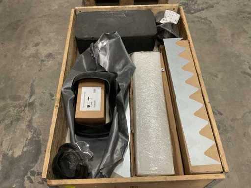 Lotto di materiale per l'installazione