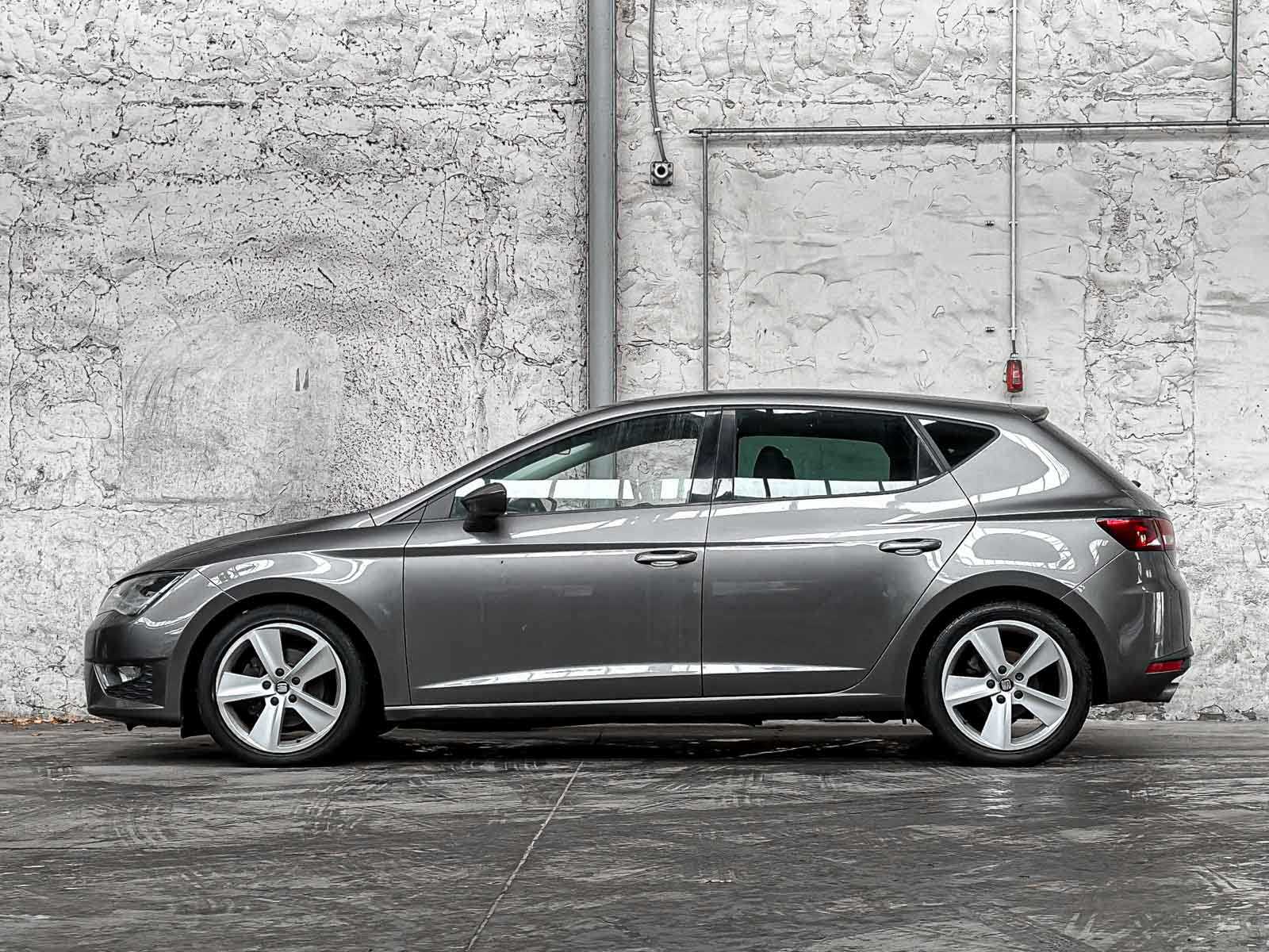 SEAT Leon 1.4 EcoTSI FR Connect 150hp 2016, G-727-KT