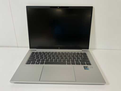 HP EliteBook 840 G9 14", Core(TM) i7 12a generazione, 32 GB di RAM, 512 GB di computer portatile NVMe
