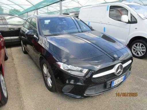 MERCEDES CLASE A (W177) 180 D AUTOMÁTICO AUTOMÓVIL DE NEGOCIOS