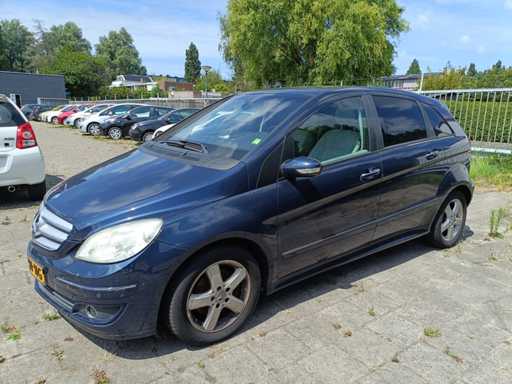 Mercedes-Benz B-Klasse 200 Turbo , 67-ZH-NG