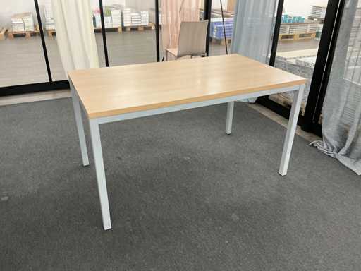 Canteen table (2x)