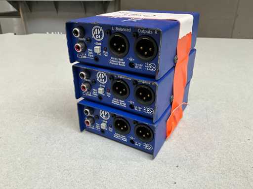 AV DI box (3x)