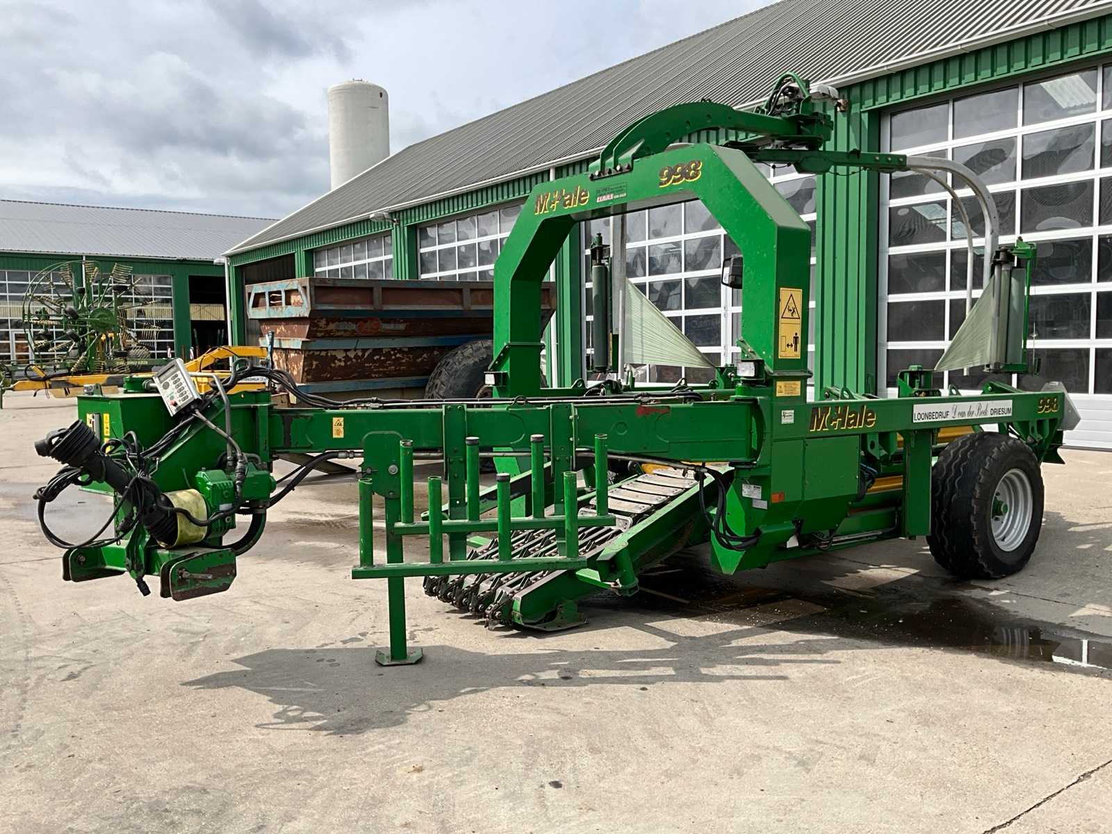 2008 McHale 998 Bale Wrapper