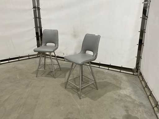 H&H Chair (2x)