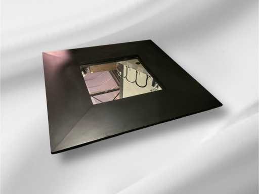 Mirror Antic black mate dim. 100x100x5 cm