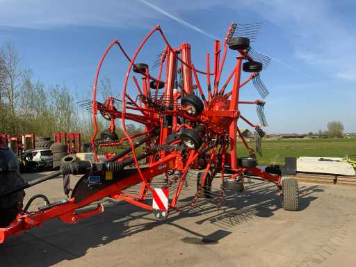 2018 Kuhn GA9531 Swath Rake