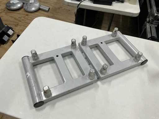 Prolyte 30V Aluminum truss Book