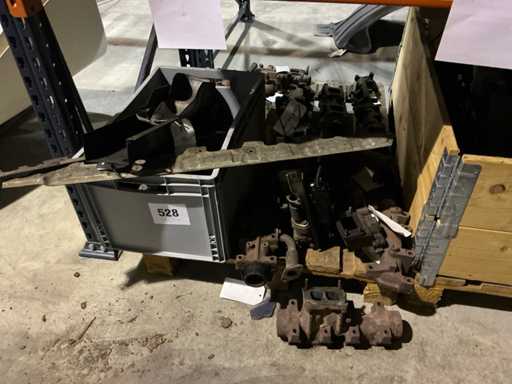 Charge von Abgasabnehmern und Abgasabdeckungen