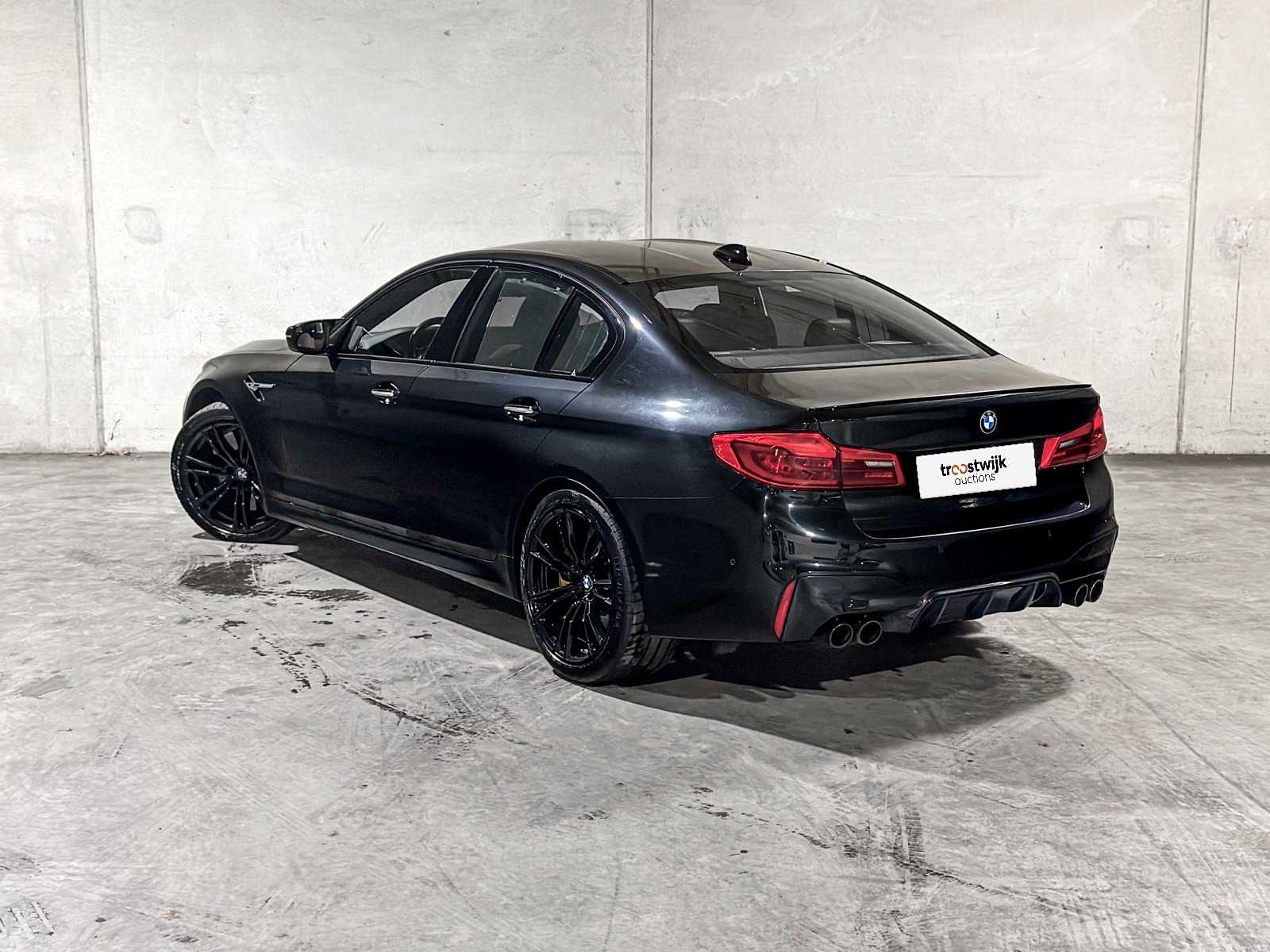 BMW M5 4.4 V8 M-Sport 600pk 2019 (Origineel-NL) 5-Serie, XR-334-D