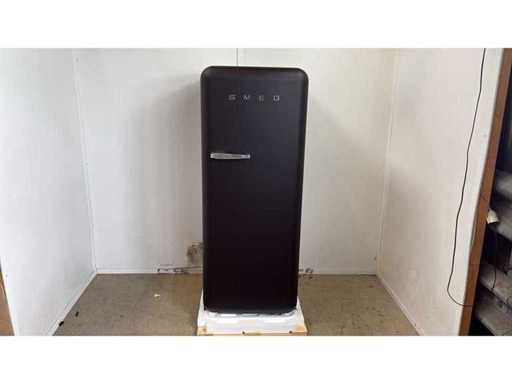 Smeg FAB28RDBLM5 koelkast Vrijstaand 244 l D Zwart