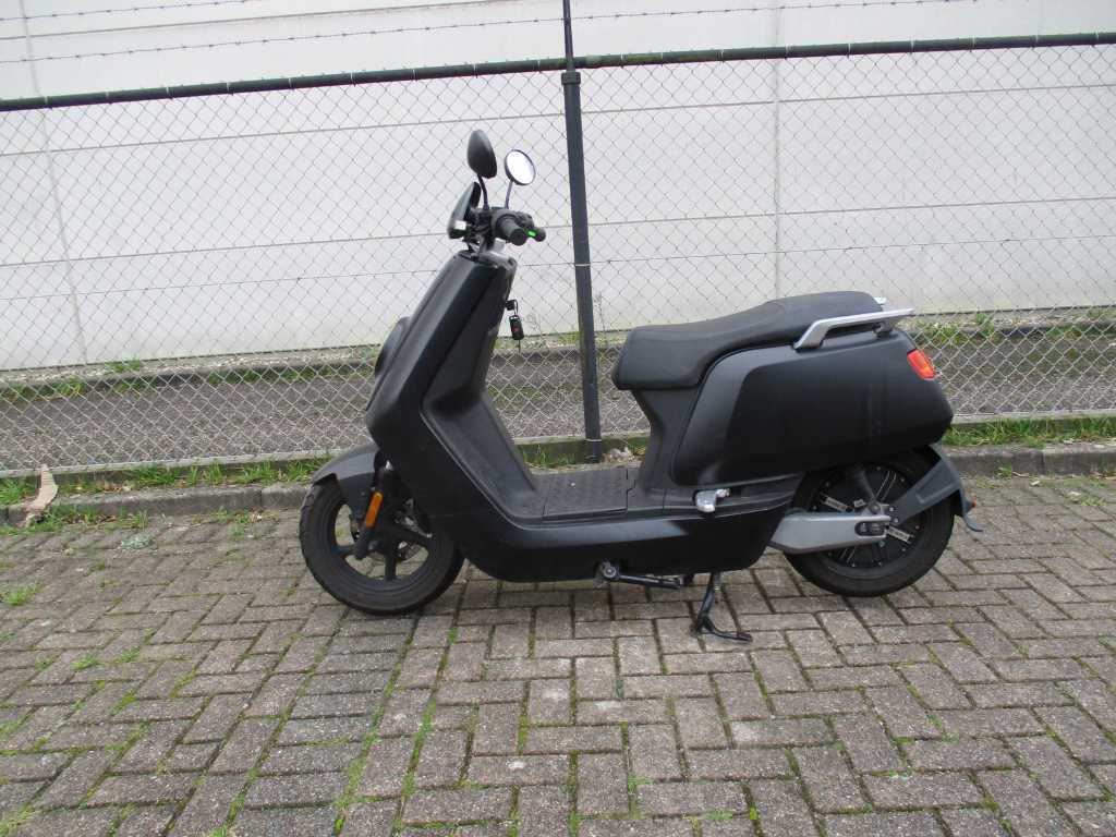 NIU N1S N1 SPORT - Ciclomotore elettrico - E-scooter