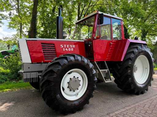 1975 steyr 1400 Vierwielaangedreven landbouwtractor