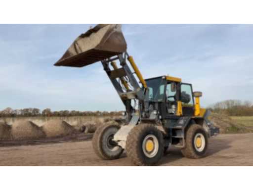 8f25b470-b13d-4931-acee-b8e8fdcc3ba9.mp4