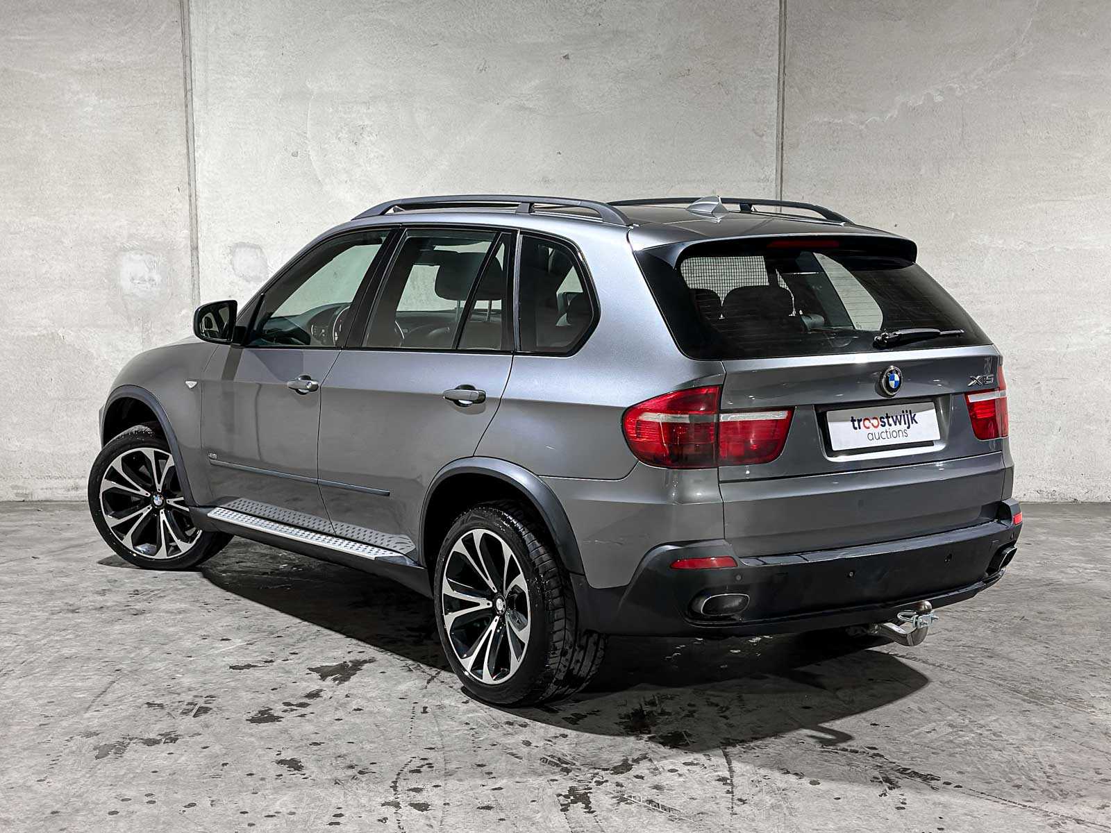 BMW X5 xDrive48i 4.8 V8 E70 355pk 2007, P-834-RB Youngtimer