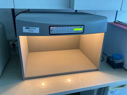 Kabina inspekcyjna kolorów