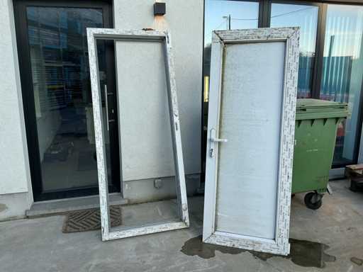 2 PVC windows and 1 door