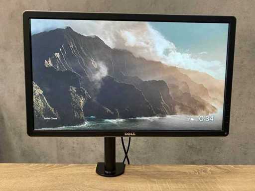 Dell P2214 - 22" monitor with monitor arm - DP, DVI, VGA, USB