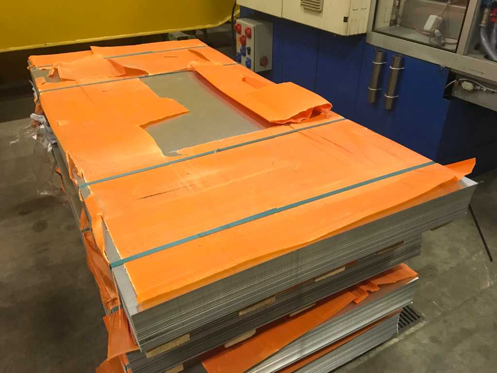 Aluminized Steel Sheet (125x)