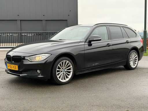 BMW – 3er-Serie Touring – 318d xDr. High Exec. - Auto - 2014|H-561-KX|IAW