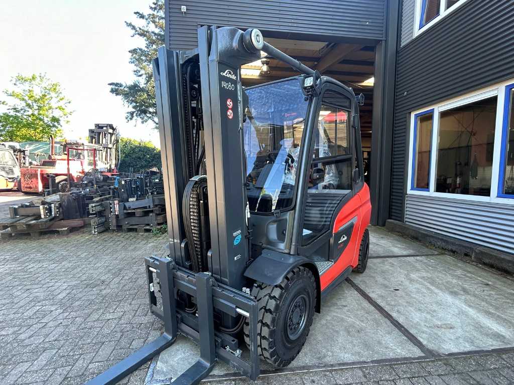 Linde - H30D-01 - Forklift - 2023