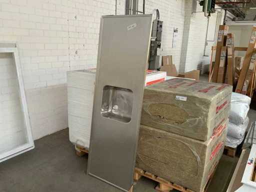 Arbeitsplatte mit Waschbecken