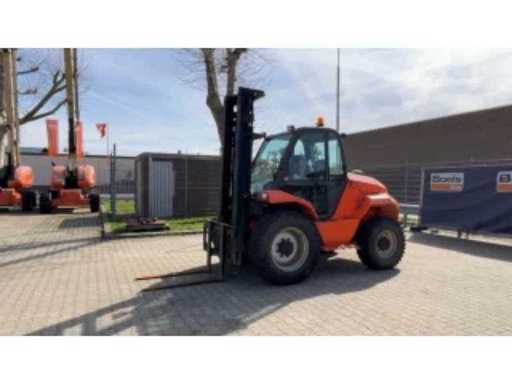 b03ce748-42ae-48e1-8a4f-298345976154.mp4