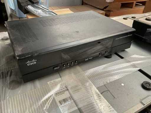 Odbiornik satelitarny Cisco D8965 (190x)