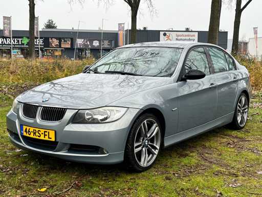 BMW 3-serie 320i Dynamic Exec., 46-RS-FL