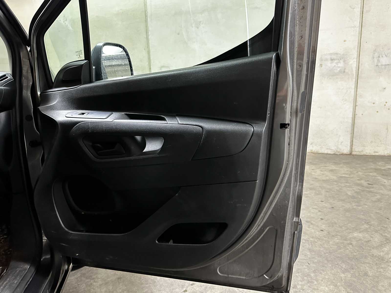 Citroen Berlingo 1.6 BlueHDI Club 99pk 2019 (Origineel-NL), V-344-ZT