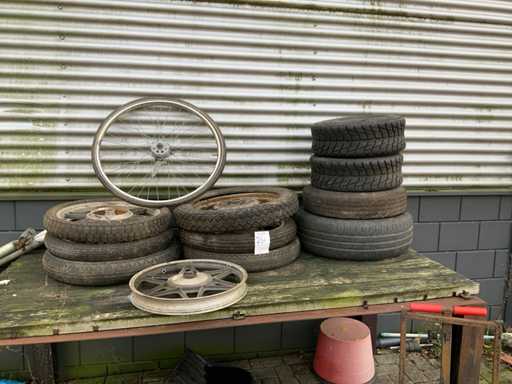 Vari pneumatici (12x)